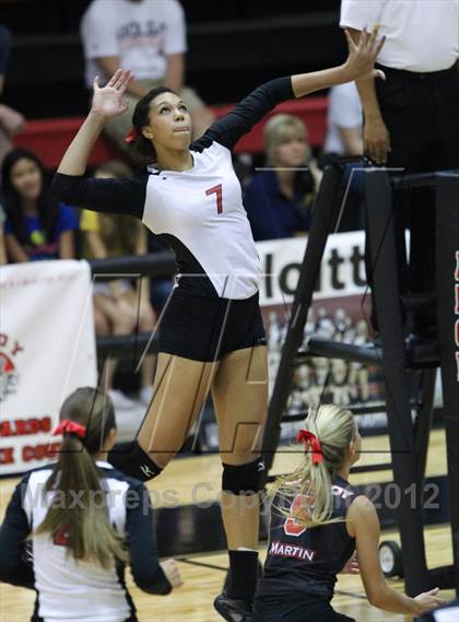 Thumbnail 3 in Allen @ Lovejoy photogallery.