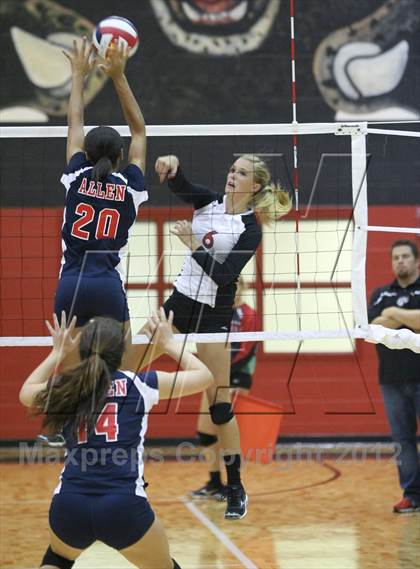 Thumbnail 1 in Allen @ Lovejoy photogallery.