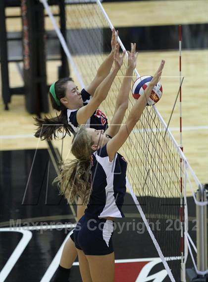 Thumbnail 1 in Allen @ Lovejoy photogallery.