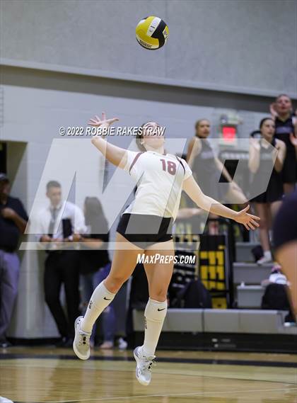 Thumbnail 1 in Red Oak @ Crandall photogallery.