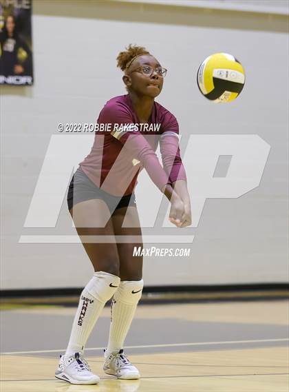 Thumbnail 1 in Red Oak @ Crandall photogallery.
