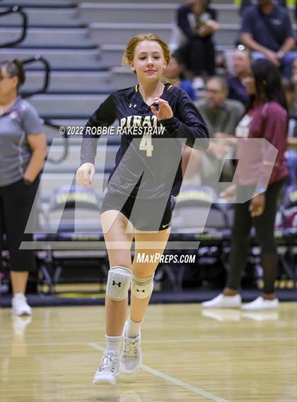 Thumbnail 1 in Red Oak @ Crandall photogallery.