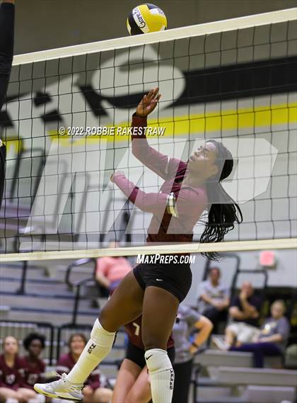 Thumbnail 1 in Red Oak @ Crandall photogallery.