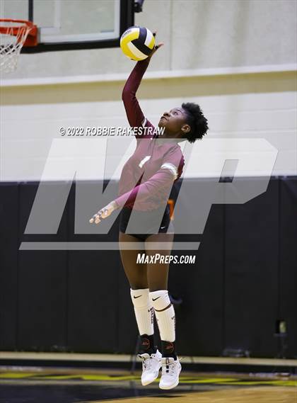 Thumbnail 1 in Red Oak @ Crandall photogallery.