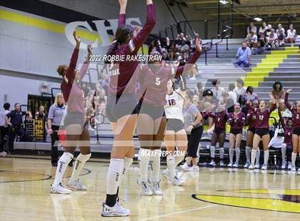 Thumbnail 1 in Red Oak @ Crandall photogallery.
