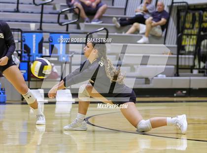 Thumbnail 2 in Red Oak @ Crandall photogallery.