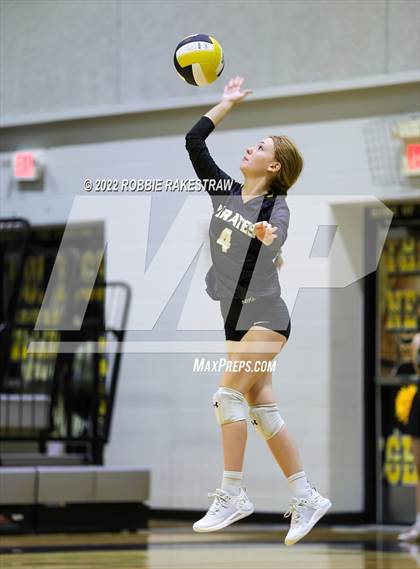 Thumbnail 3 in Red Oak @ Crandall photogallery.