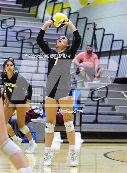 Thumbnail 3 in Red Oak @ Crandall photogallery.