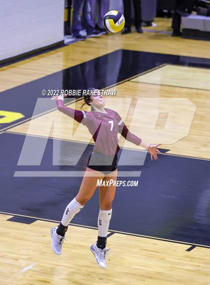 Thumbnail 1 in Red Oak @ Crandall photogallery.