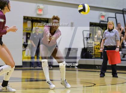 Thumbnail 3 in Red Oak @ Crandall photogallery.