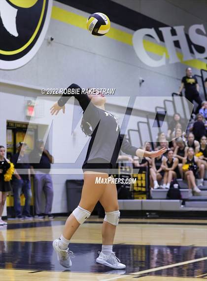 Thumbnail 1 in Red Oak @ Crandall photogallery.