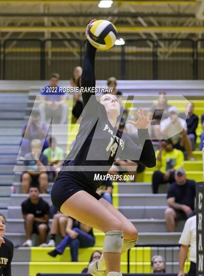 Thumbnail 2 in Red Oak @ Crandall photogallery.