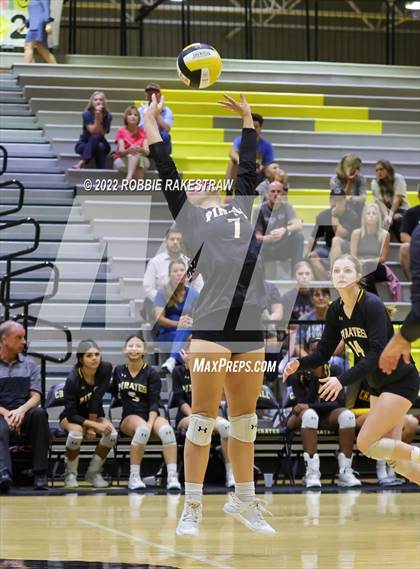 Thumbnail 3 in Red Oak @ Crandall photogallery.