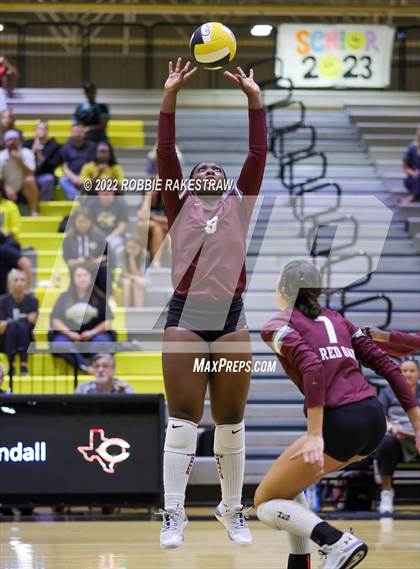 Thumbnail 1 in Red Oak @ Crandall photogallery.