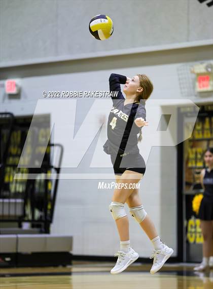 Thumbnail 2 in Red Oak @ Crandall photogallery.