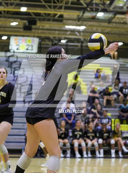 Thumbnail 3 in Red Oak @ Crandall photogallery.