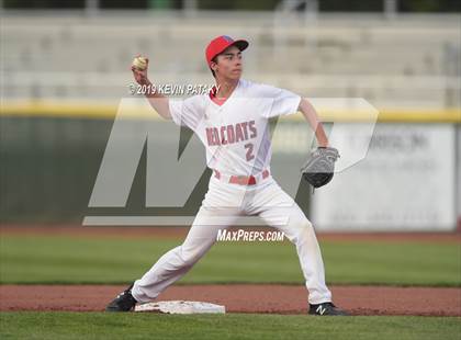 Thumbnail 3 in Waterford vs. Berlin (CIAC Class L Final) photogallery.