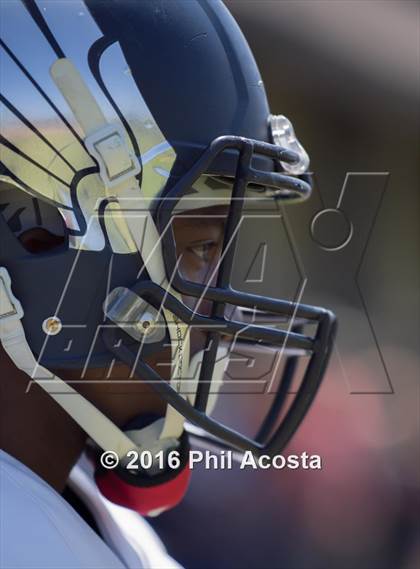 Thumbnail 2 in Polytechnic vs Brentwood photogallery.