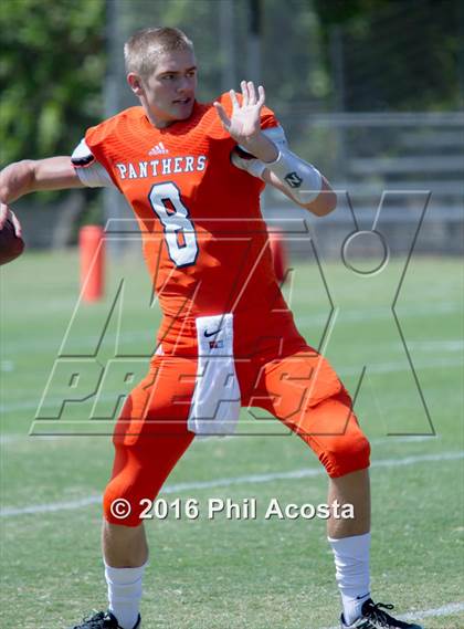 Thumbnail 3 in Polytechnic vs Brentwood photogallery.