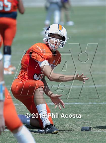 Thumbnail 2 in Polytechnic vs Brentwood photogallery.