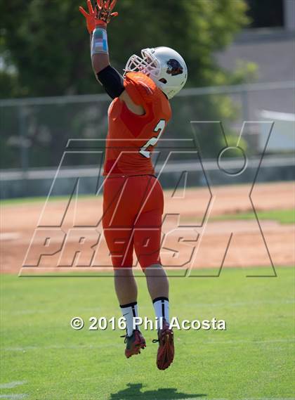 Thumbnail 1 in Polytechnic vs Brentwood photogallery.