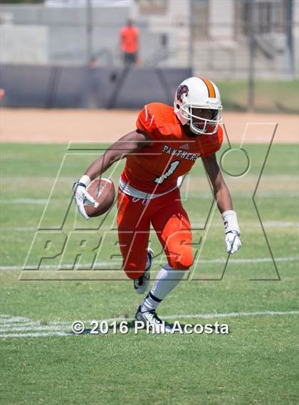 Thumbnail 1 in Polytechnic vs Brentwood photogallery.