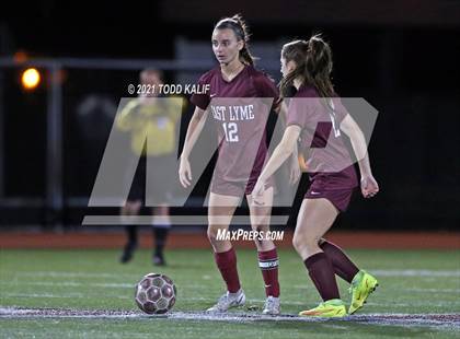 Thumbnail 2 in East Lyme vs. Hand (CIAC Class L Second Round) photogallery.