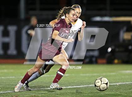 Thumbnail 3 in East Lyme vs. Hand (CIAC Class L Second Round) photogallery.