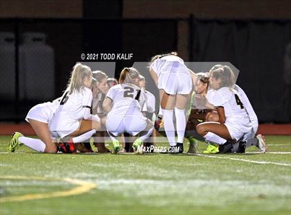 Thumbnail 3 in East Lyme vs. Hand (CIAC Class L Second Round) photogallery.