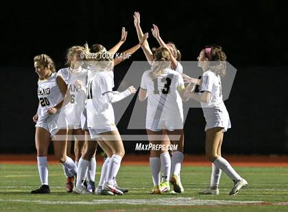Thumbnail 3 in East Lyme vs. Hand (CIAC Class L Second Round) photogallery.