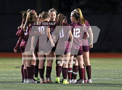 Thumbnail 1 in East Lyme vs. Hand (CIAC Class L Second Round) photogallery.