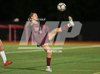Thumbnail 3 in East Lyme vs. Hand (CIAC Class L Second Round) photogallery.