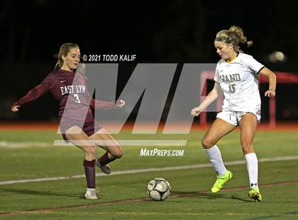 Thumbnail 2 in East Lyme vs. Hand (CIAC Class L Second Round) photogallery.