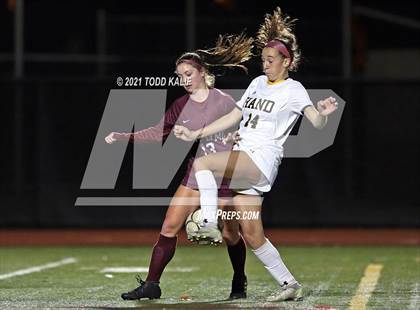 Thumbnail 3 in East Lyme vs. Hand (CIAC Class L Second Round) photogallery.