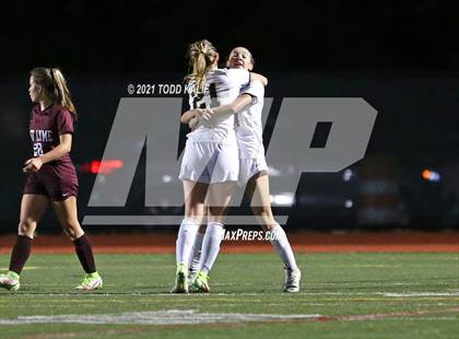 Thumbnail 1 in East Lyme vs. Hand (CIAC Class L Second Round) photogallery.