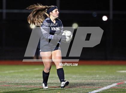 Thumbnail 1 in East Lyme vs. Hand (CIAC Class L Second Round) photogallery.