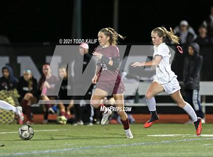Thumbnail 2 in East Lyme vs. Hand (CIAC Class L Second Round) photogallery.