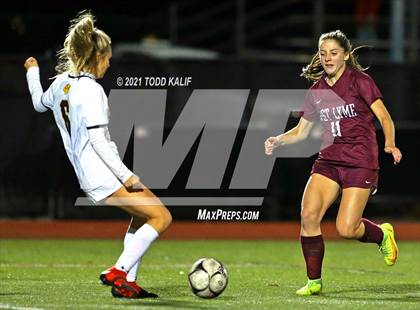 Thumbnail 3 in East Lyme vs. Hand (CIAC Class L Second Round) photogallery.