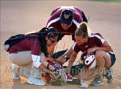 Thumbnail 1 in Glendora vs. El Modena (CIF SS D2 Final) photogallery.