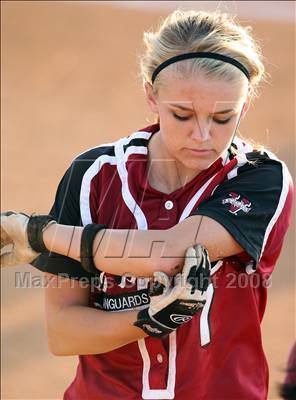 Thumbnail 3 in Glendora vs. El Modena (CIF SS D2 Final) photogallery.