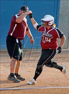 Thumbnail 2 in Glendora vs. El Modena (CIF SS D2 Final) photogallery.
