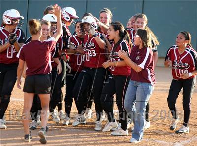 Thumbnail 2 in Glendora vs. El Modena (CIF SS D2 Final) photogallery.