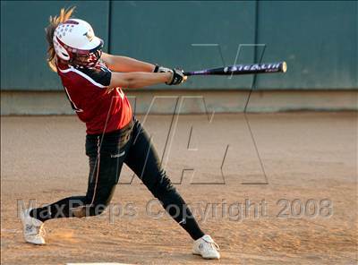 Thumbnail 3 in Glendora vs. El Modena (CIF SS D2 Final) photogallery.