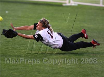 Thumbnail 3 in Glendora vs. El Modena (CIF SS D2 Final) photogallery.