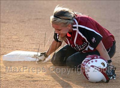 Thumbnail 3 in Glendora vs. El Modena (CIF SS D2 Final) photogallery.