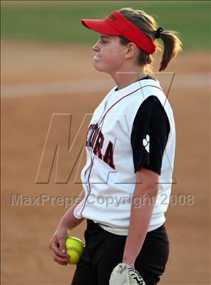 Thumbnail 3 in Glendora vs. El Modena (CIF SS D2 Final) photogallery.