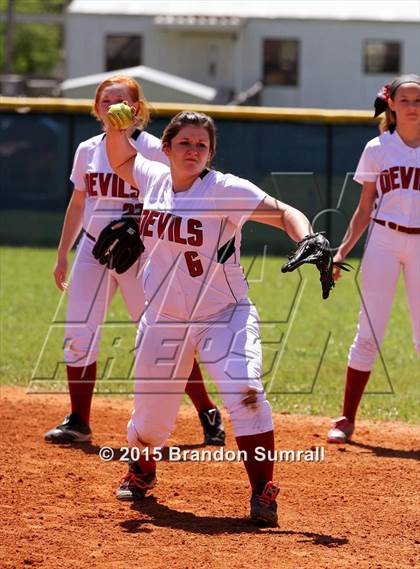 Thumbnail 1 in Montevallo vs. Maplesville (Panther Classic) photogallery.