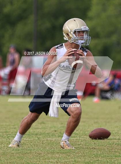Thumbnail 2 in Nolensville 7-on-7 Tournament photogallery.
