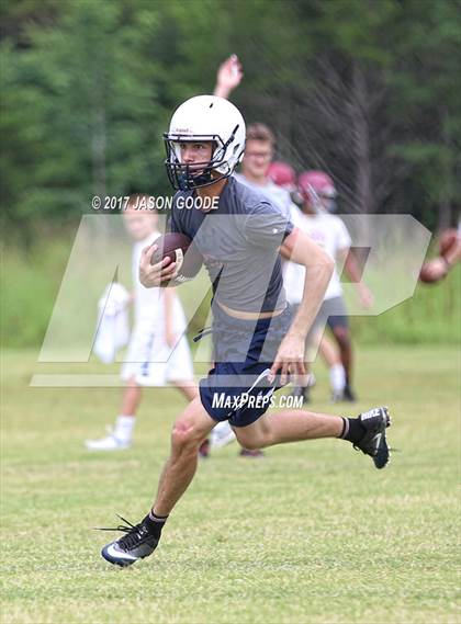 Thumbnail 2 in Nolensville 7-on-7 Tournament photogallery.
