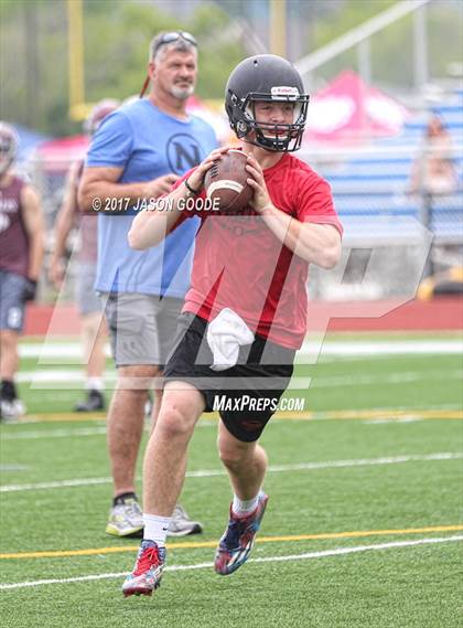 Thumbnail 1 in Nolensville 7-on-7 Tournament photogallery.
